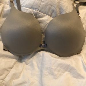 Victoria’s Secret Plunge bra